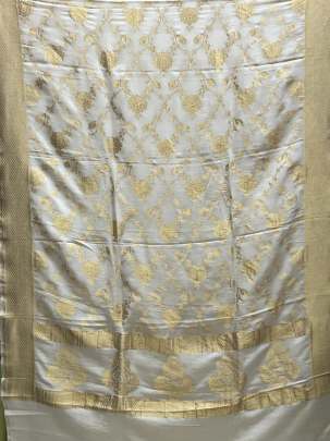 Banarasi Munga Silk Duppata With Daman ( Dyeable)/ Munga silk duppatas