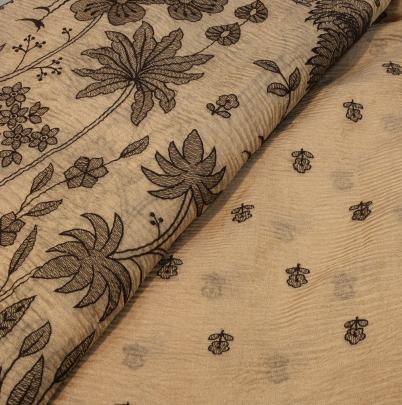 Crush tissue embroidery daman work fabric
