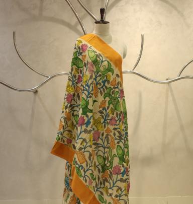 Handpainted kalamkari duppata Handpainted duppatas