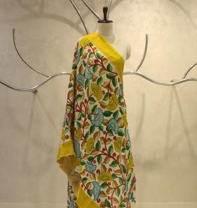 Handpainted kalamkari duppata Handpainted duppatas